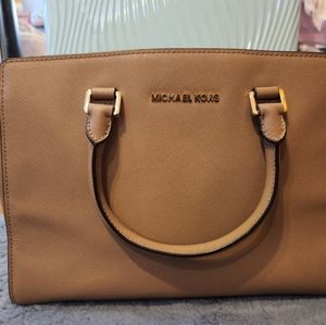 AUTHENTIC Michael Kors EXCELLENT CONDITION CLEARANCE CHEAP